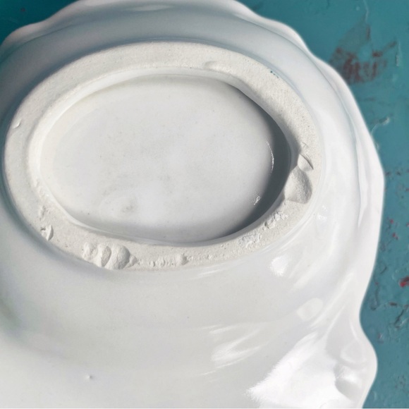 Vintage Strawberry Porcelain Condiments Tray, Gold-rimmed, w/ Handle - Picture 5 of 8